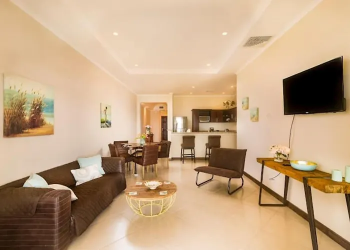 Holiday home Playa Flamingo, Stunning Sunset View Flamingo Towers 17 *