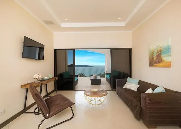 Holiday home Playa Flamingo, Stunning Sunset View Flamingo Towers 17 *