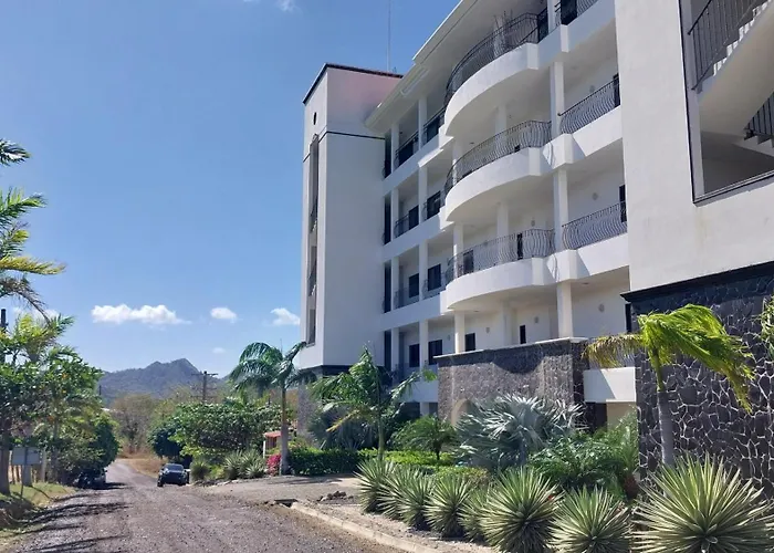 Holiday home Playa Flamingo, Stunning Sunset View Flamingo Towers 17 *